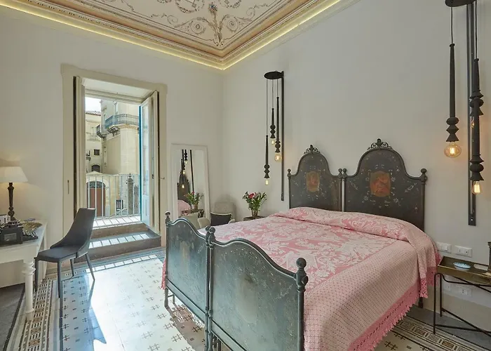 Piazza Duomo 36 Ragusa